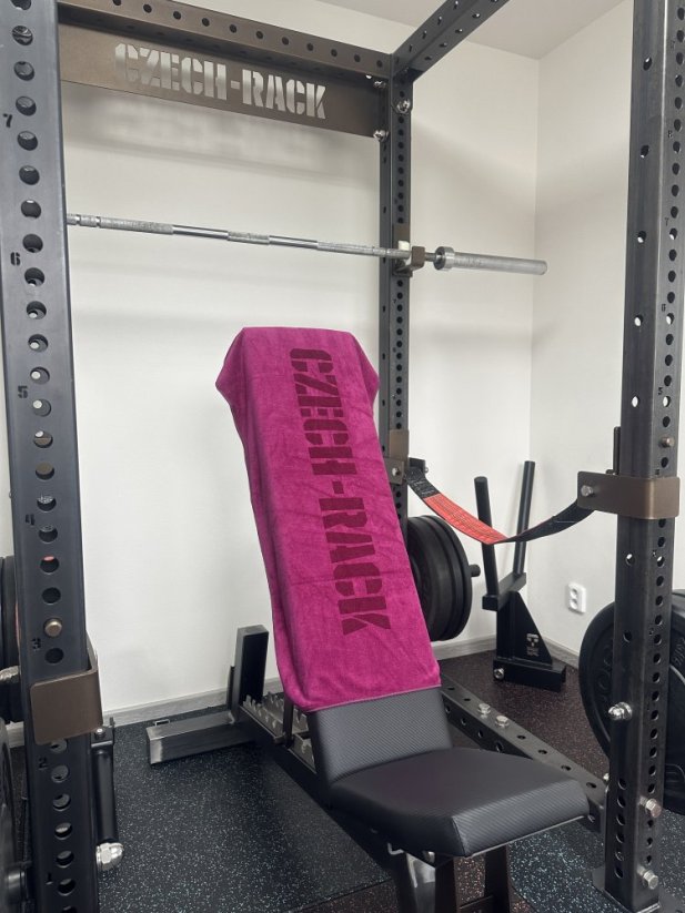 Sportovní ručník - Barva ručníku: Ručník CR Amarantový